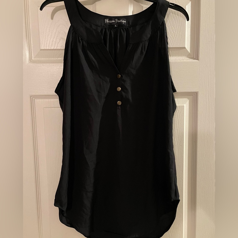 Black Sleeveless Top